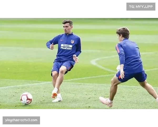 特写:马竞中卫吉梅内斯暴力头槌破门,点燃万达大都会球场